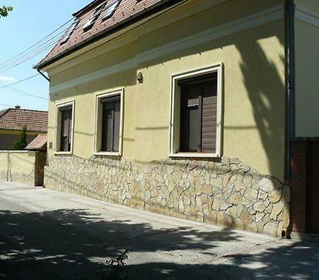 Mo-Ha Panzió Torokszentmiklos Exterior foto